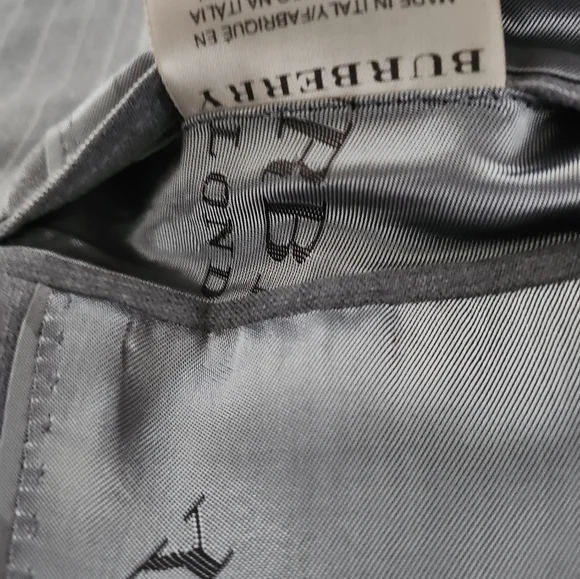 Burberry Blazer - Picture 8 of 16